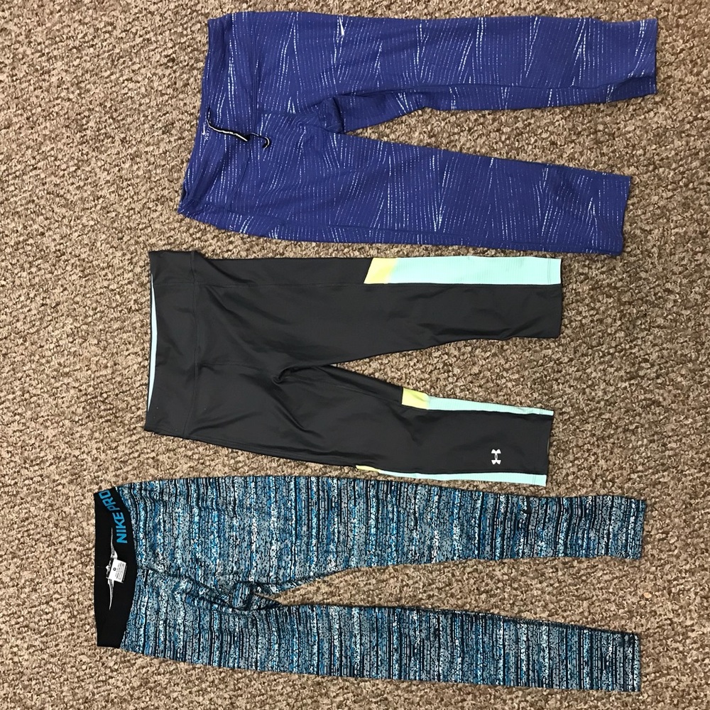 3 pairs joggers work out Nike under armor size sm